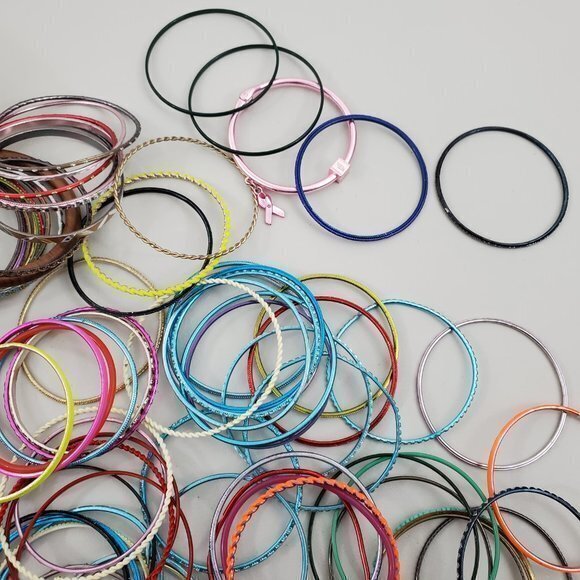 Bangle Lot 118 100+ Bracelet Thin Rainbow Mixed Sm - Picture 5 of 5
